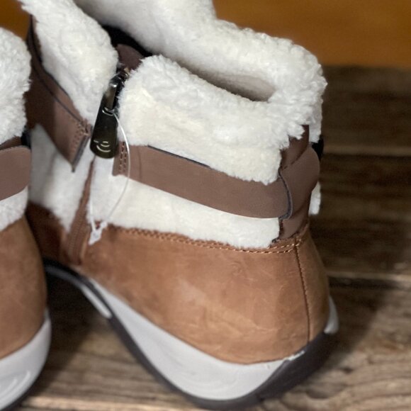 Elinor Cold Weather Booties-NEW - Picture 12 of 12